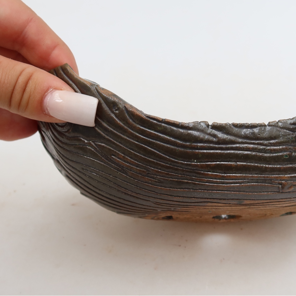 Keramische schaal  16,5 x 11 x 6 cm, kleur bruingroen