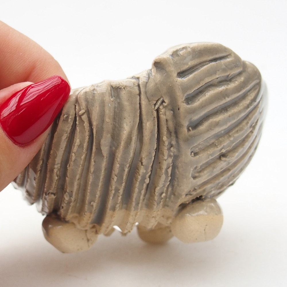 Keramisch Schelp 8,5 x 8 x 5 cm , kleur beige