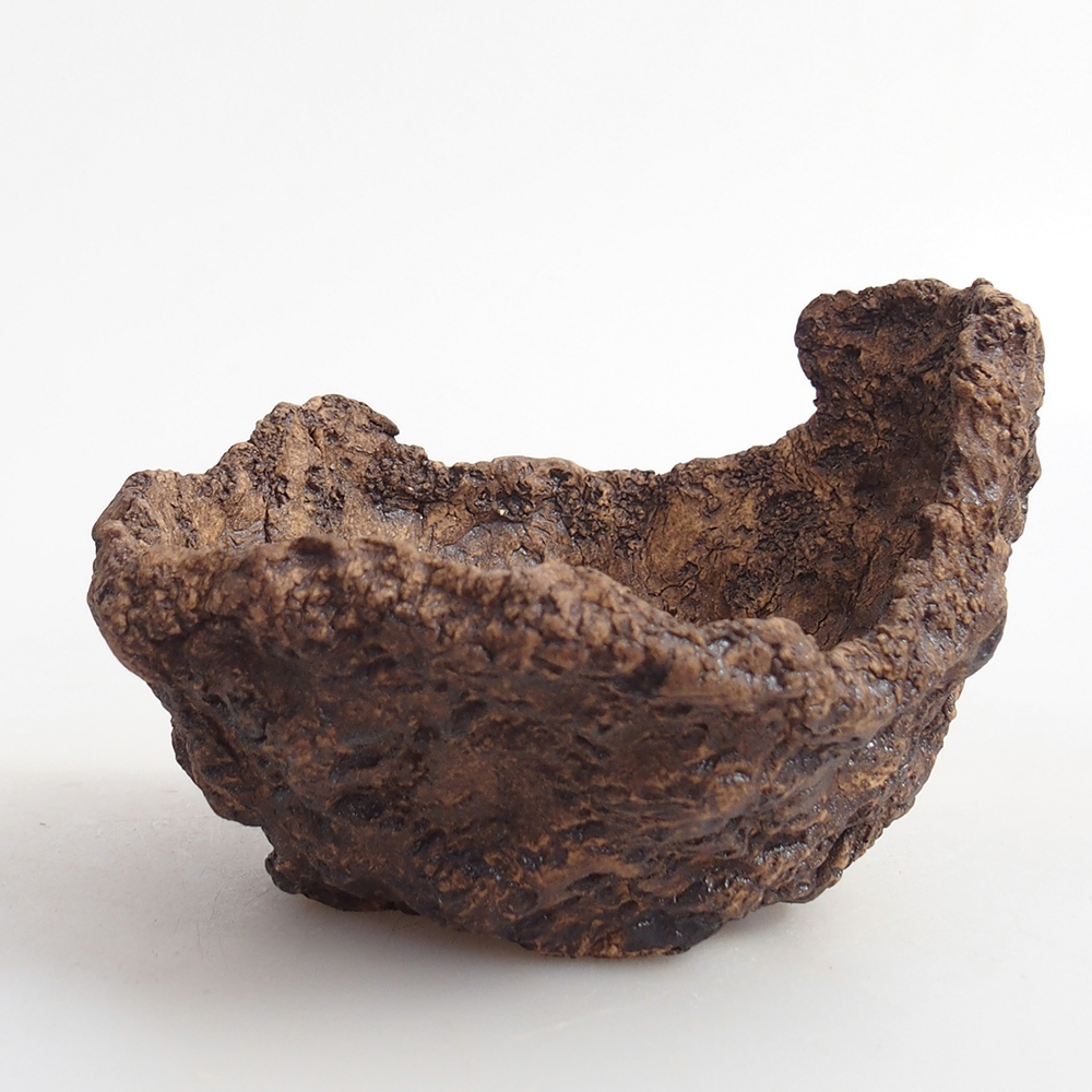 Keramisch Schelp 9 x 8 x 7 cm , kleur bruin