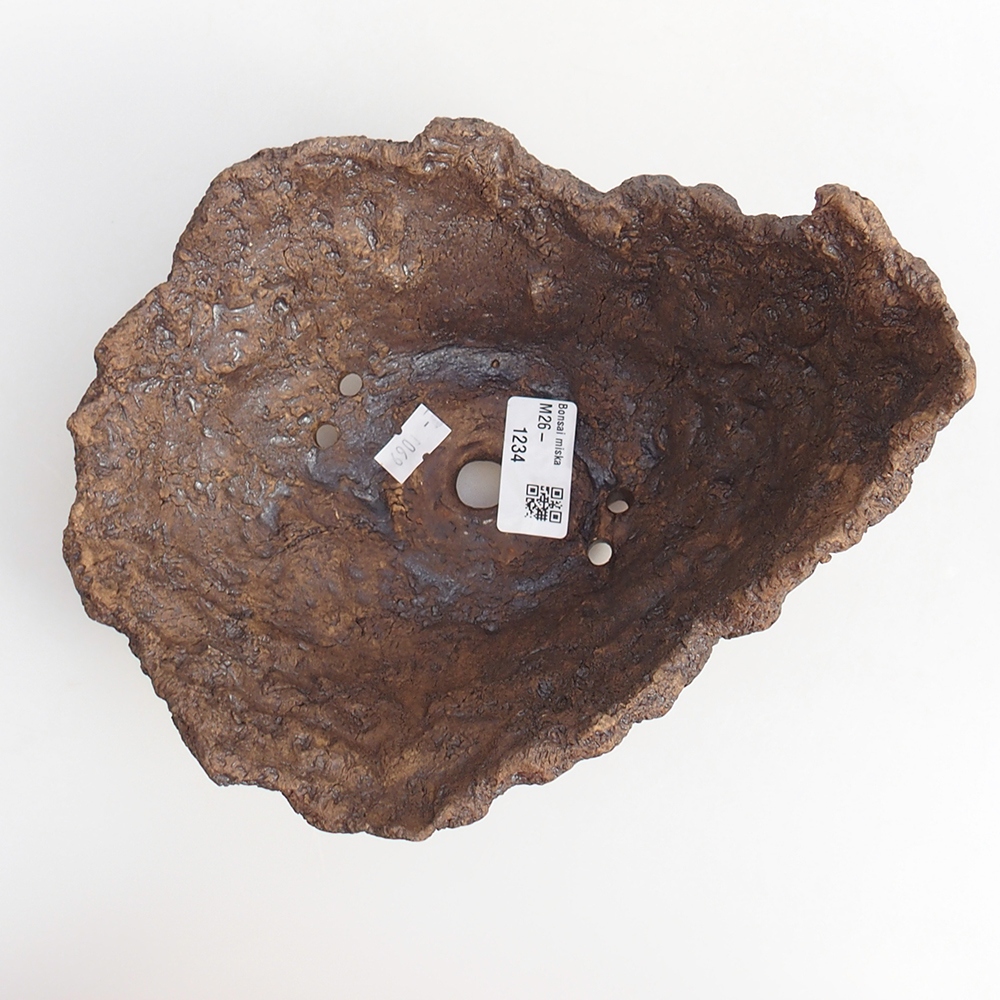 Keramische schaal 19 x 16 x 14 cm , kleur bruin