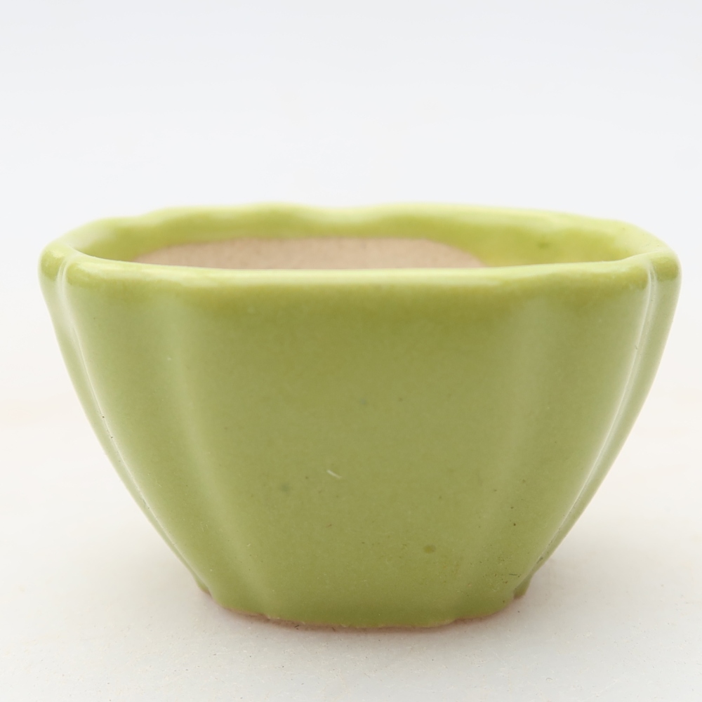 Bonsaischaaltje van keramiek 4,5 x 4,5 x 2,5 cm, groen