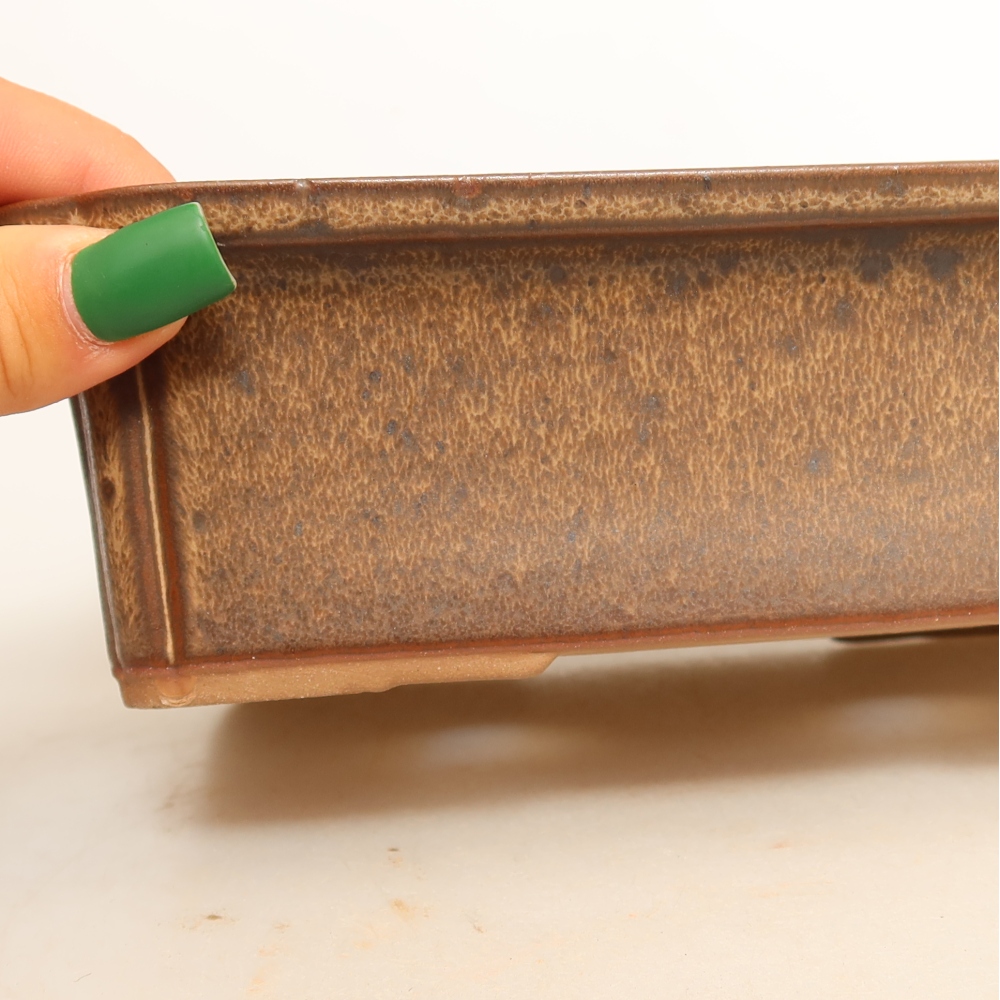 Keramische schaal  20 x 15,5 x 5,5 cm, kleur bruin