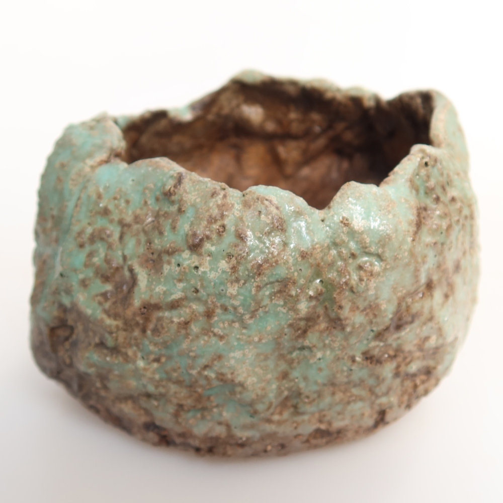 Schelp van keramiek 7 x 7 x 5,5 cm , kleur groen