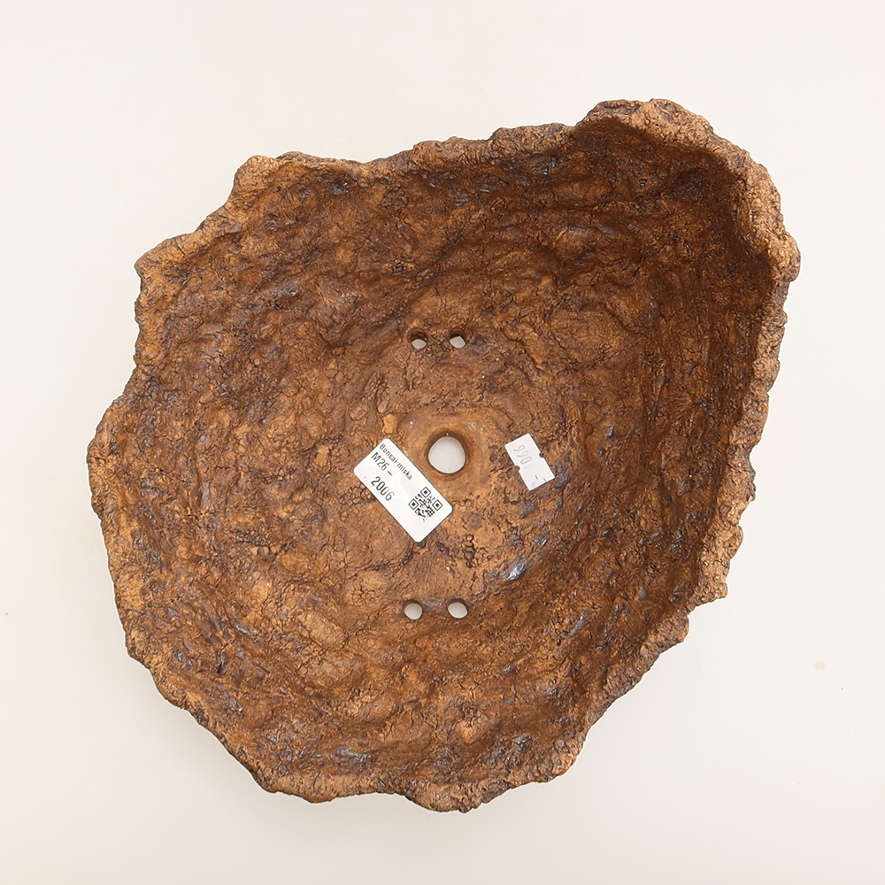 Keramische schaal 22 x 19 x 17 cm, kleur bruin