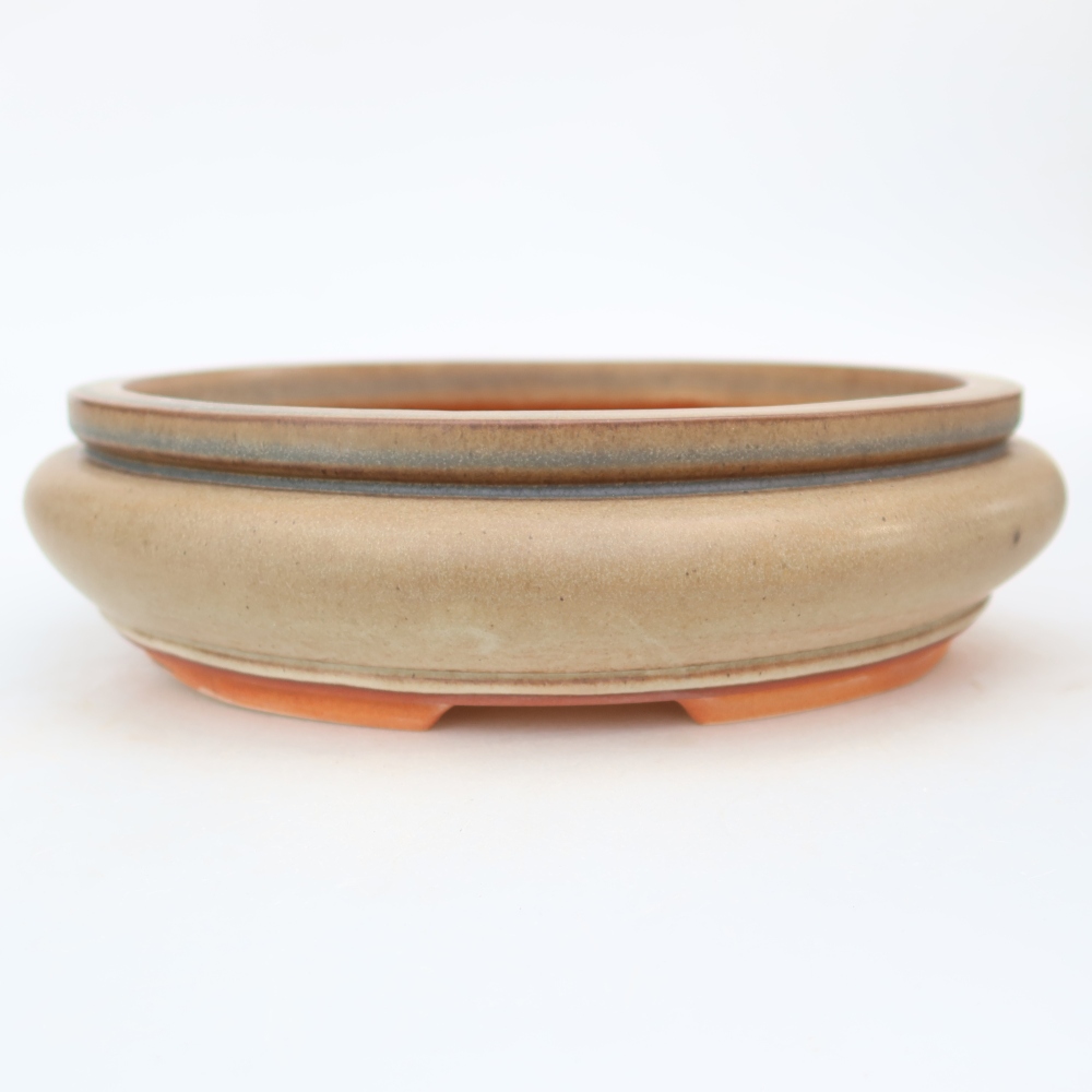 Keramische schaal  23 x 23 x 7 cm, kleur: beige