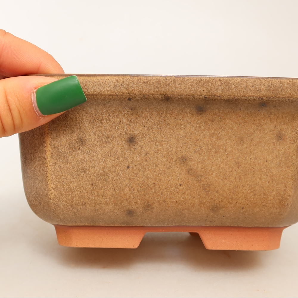 Keramische schaal  15 x 12 x 7 cm, kleur: beige
