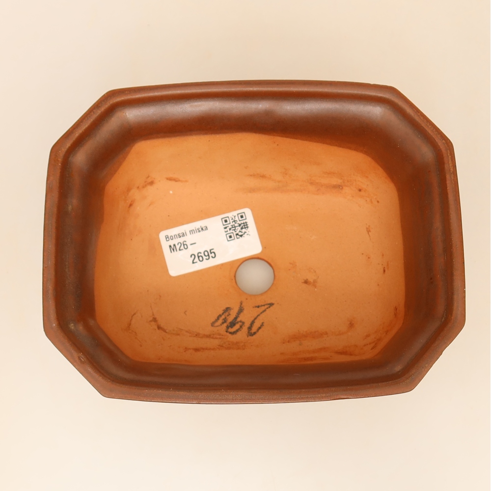 Keramische schaal  15 x 12 x 7 cm, kleur bruin
