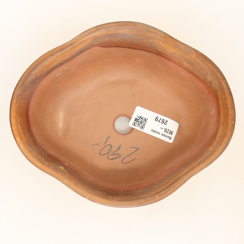 Keramische schaal  16,5 x 14,5 x 6 cm, kleur bruin