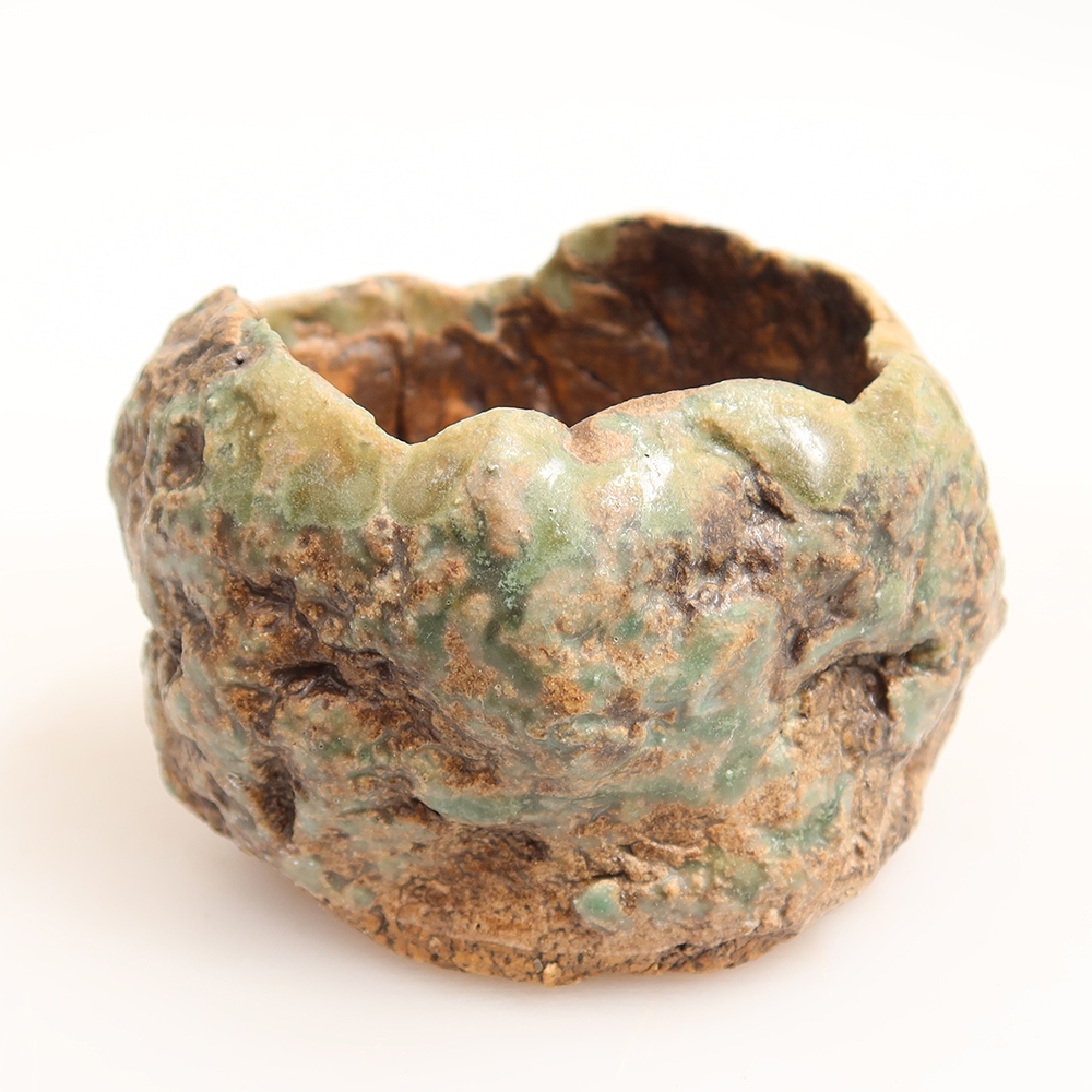 Keramische schaal  6 x 5,5 x 5 cm , kleur groen