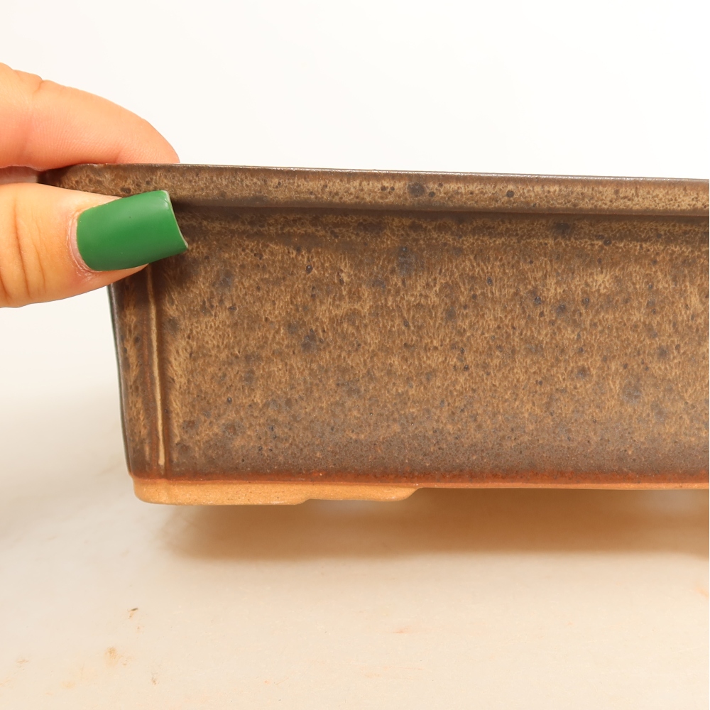 Keramische schaal  20 x 15,5 x 5,5 cm, kleur bruin